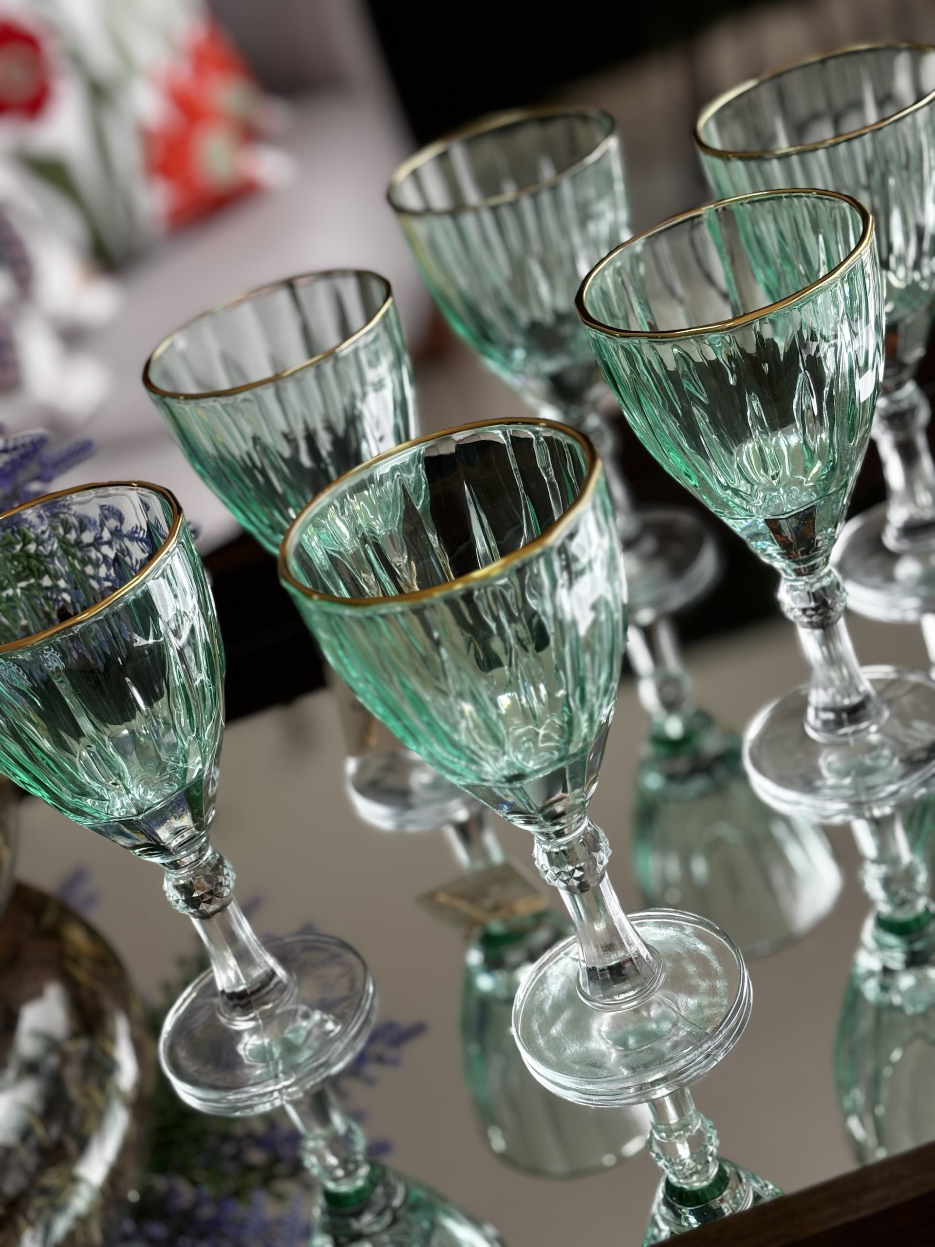 JG De Taças verde com Borda dourada